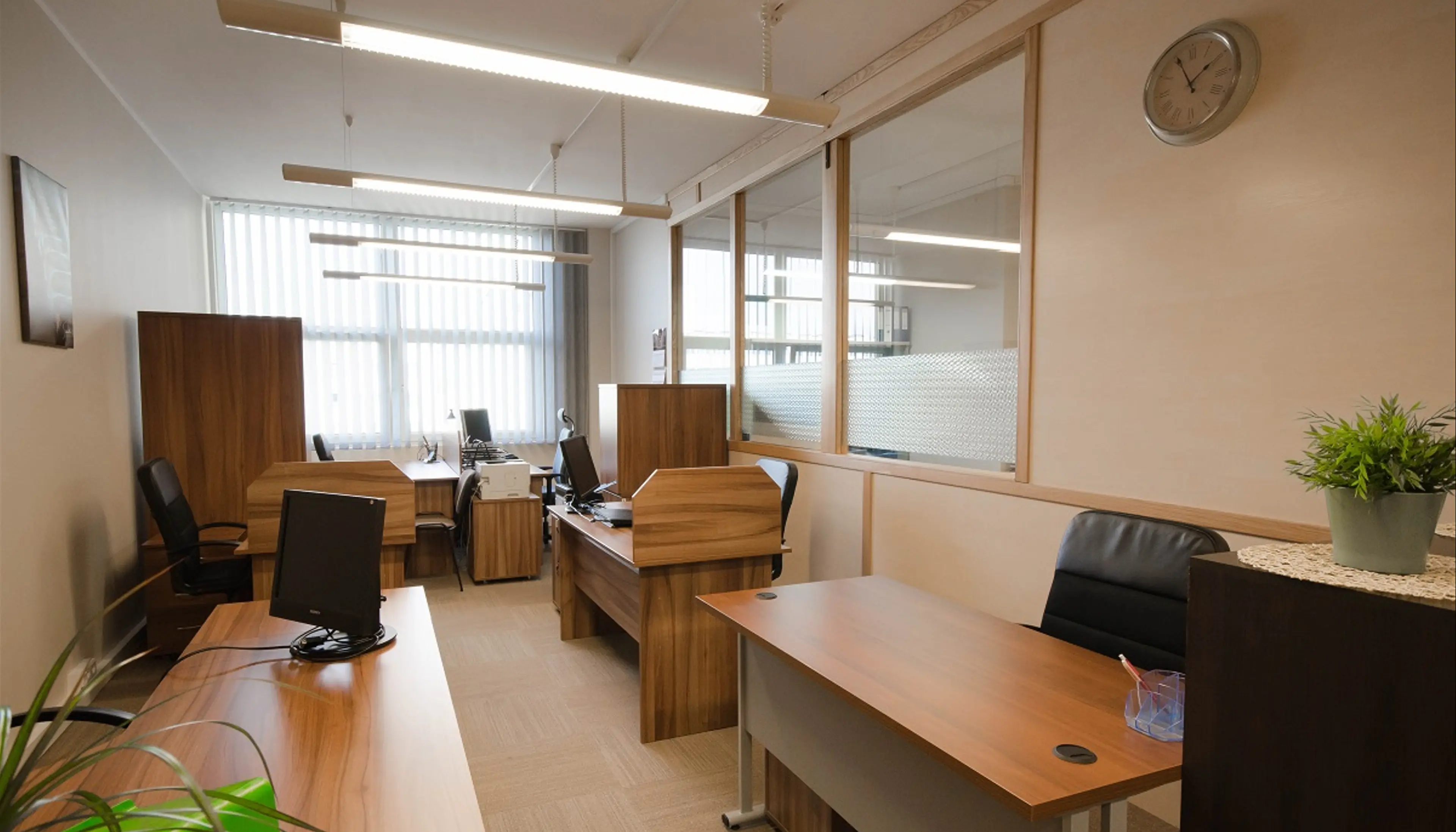 Gdyńskie Centrum Biznesu - Biura serwisowane, Plac Kaszubski 8, Gdynia, Śródmieście