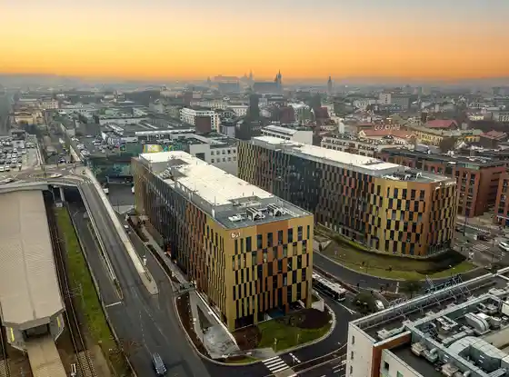 Jeden z budynków High5ive w rękach Stena Real Estate BV