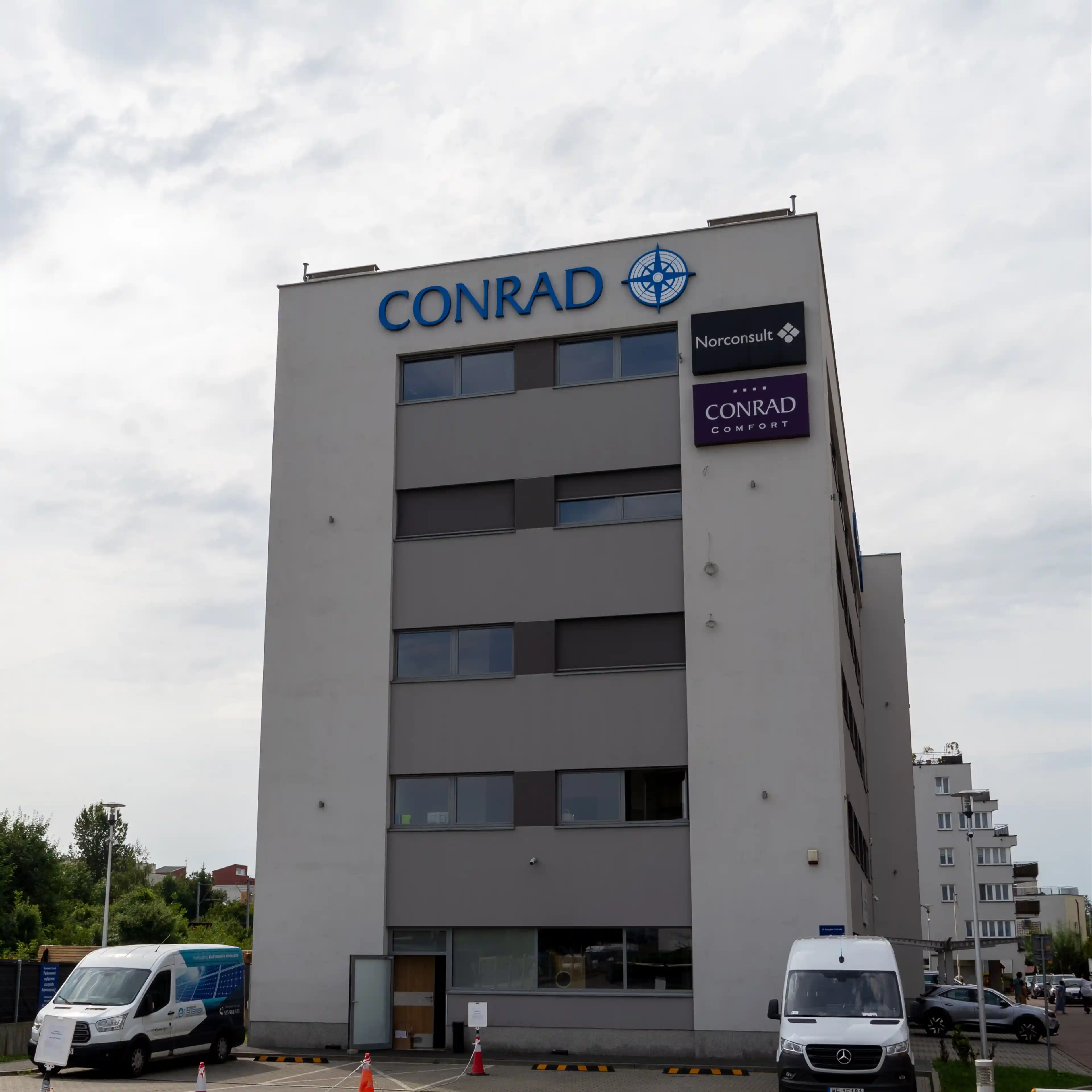 Conrad, Josepha Conrada 29A, Kraków, Północny Zachód