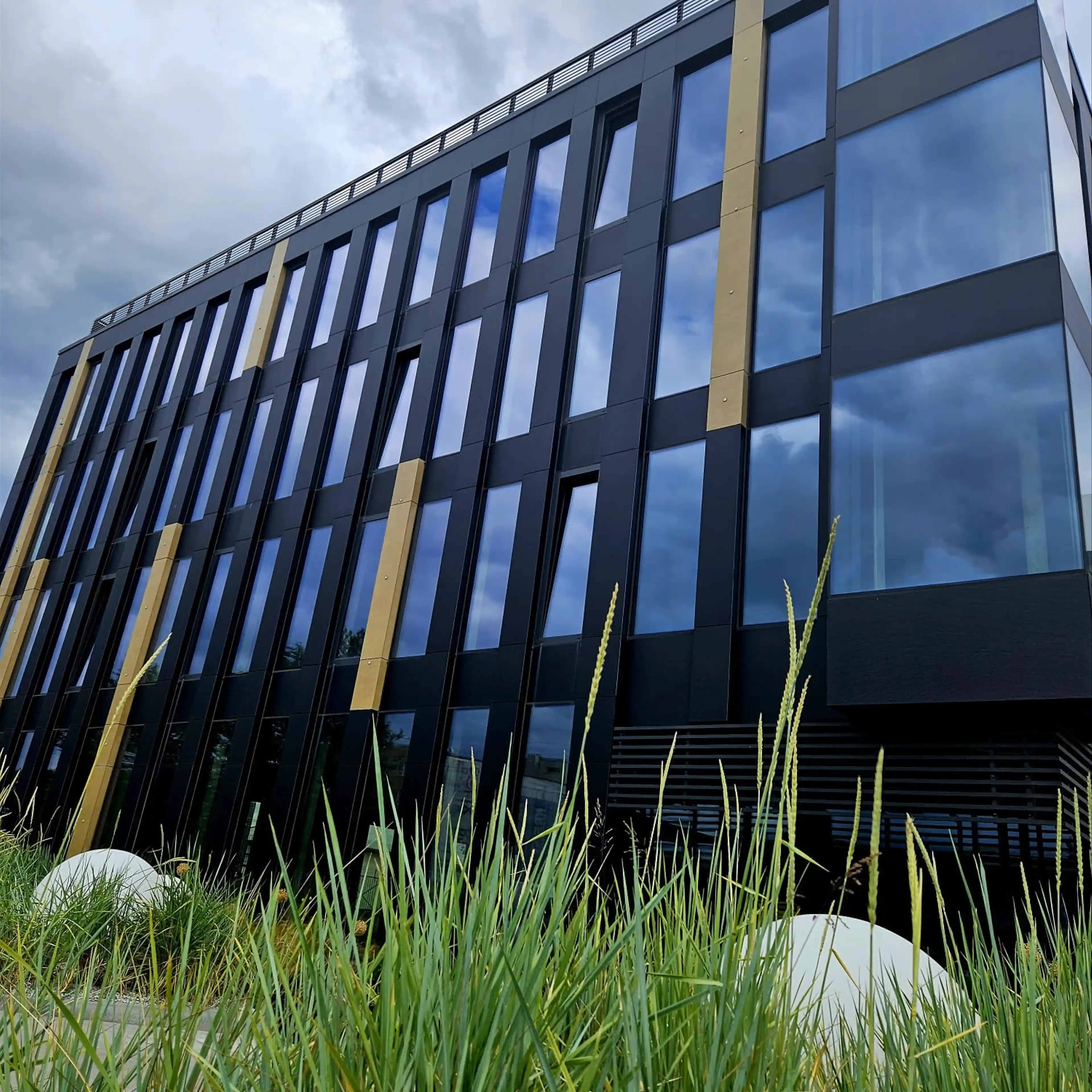 Hutnicza 16, Hutnicza 16, Gdynia, Chylonia