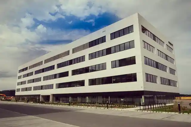 DOT Office E, Czerwone Maki 87A, Kraków, Południe