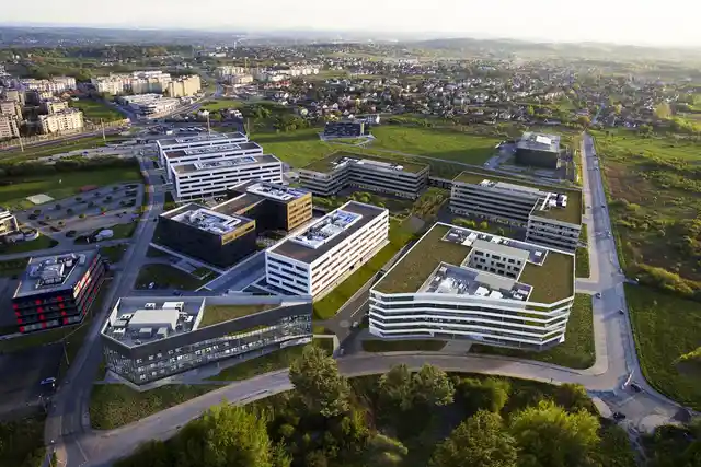 DOT Office L1, Czerwone Maki 87, Kraków, Południe