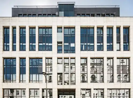 Freundschaft nowym najemcą w biurowcu N21