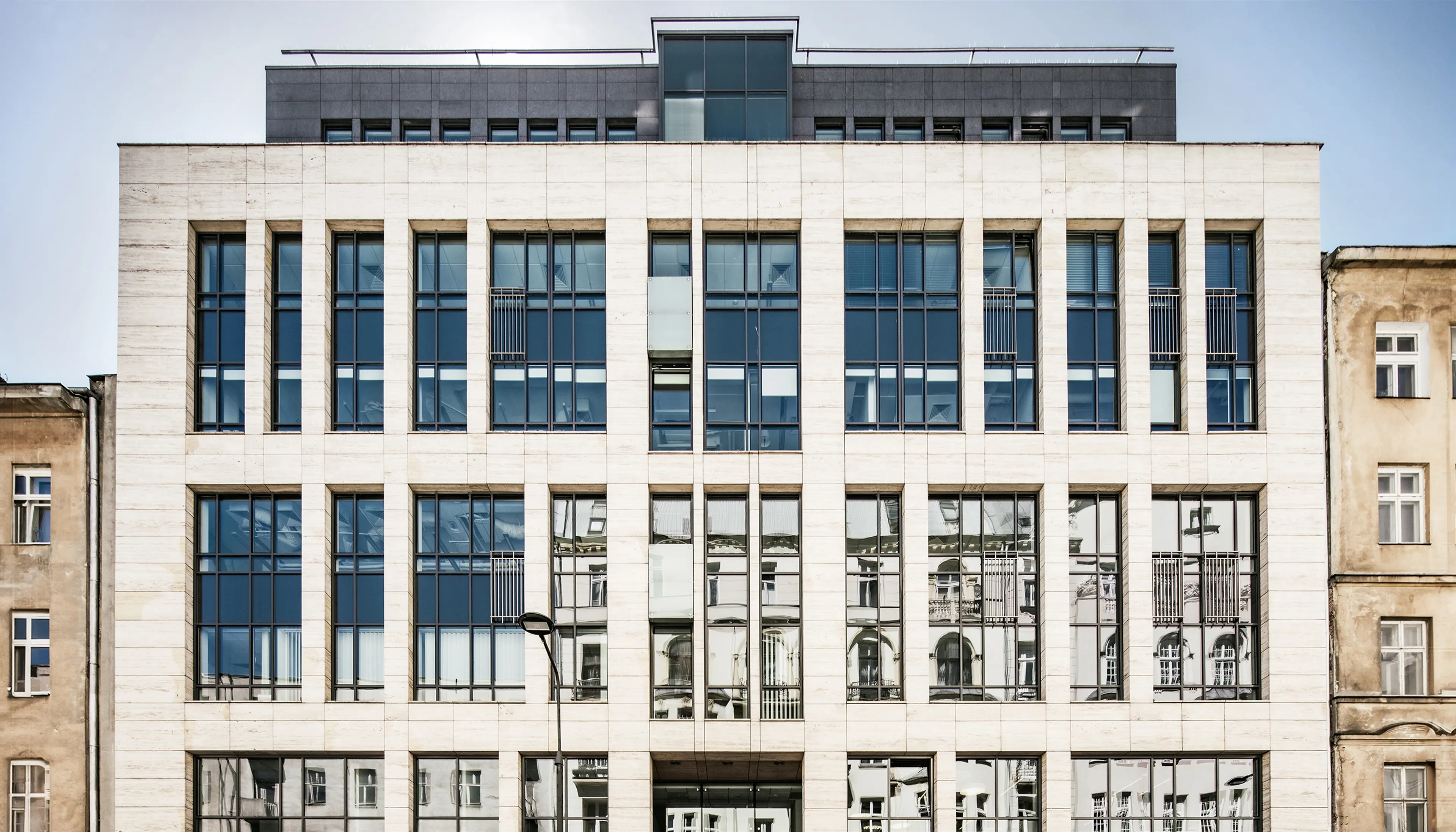 N21, Nowogrodzka 21, Warsaw, Centrum
