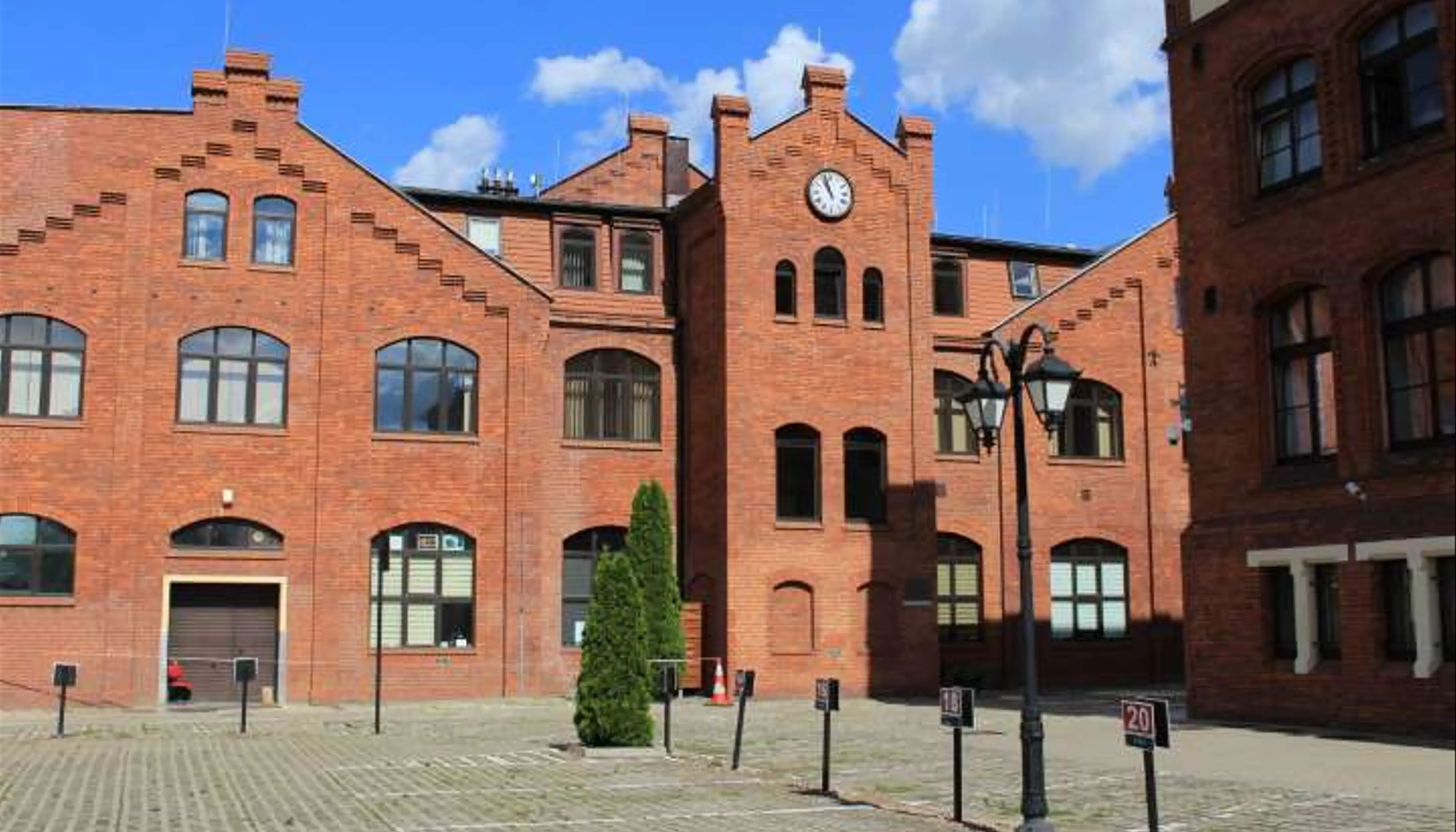 Długosza 2-6, Długosza 2-6, Wrocław, Psie Pole
