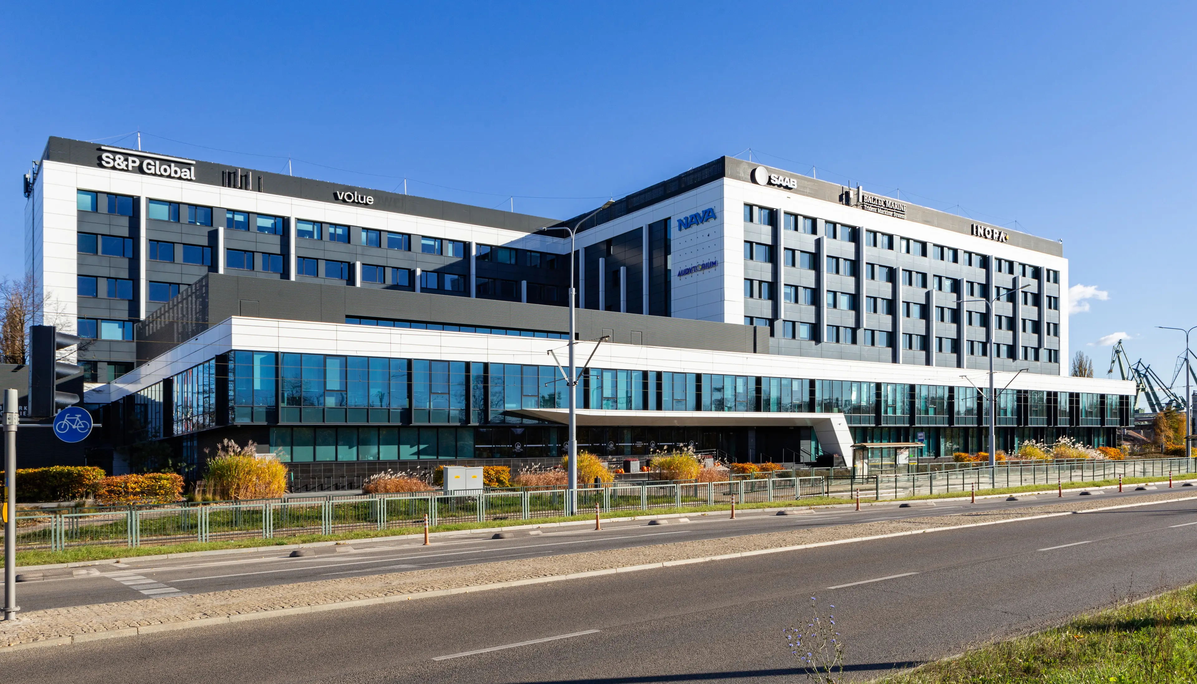 C 200 Office, Marynarki Polskiej 163, Gdansk, Młyniska
