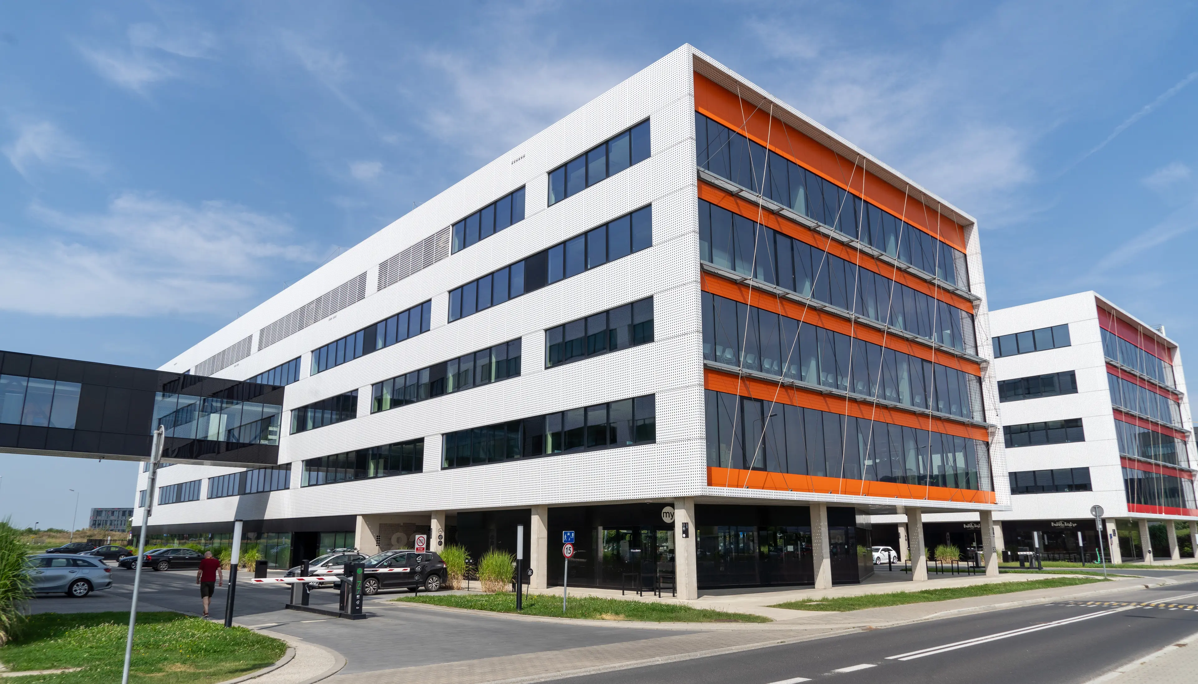 DOT Office B, Czerwone Maki, Krakow, Południe