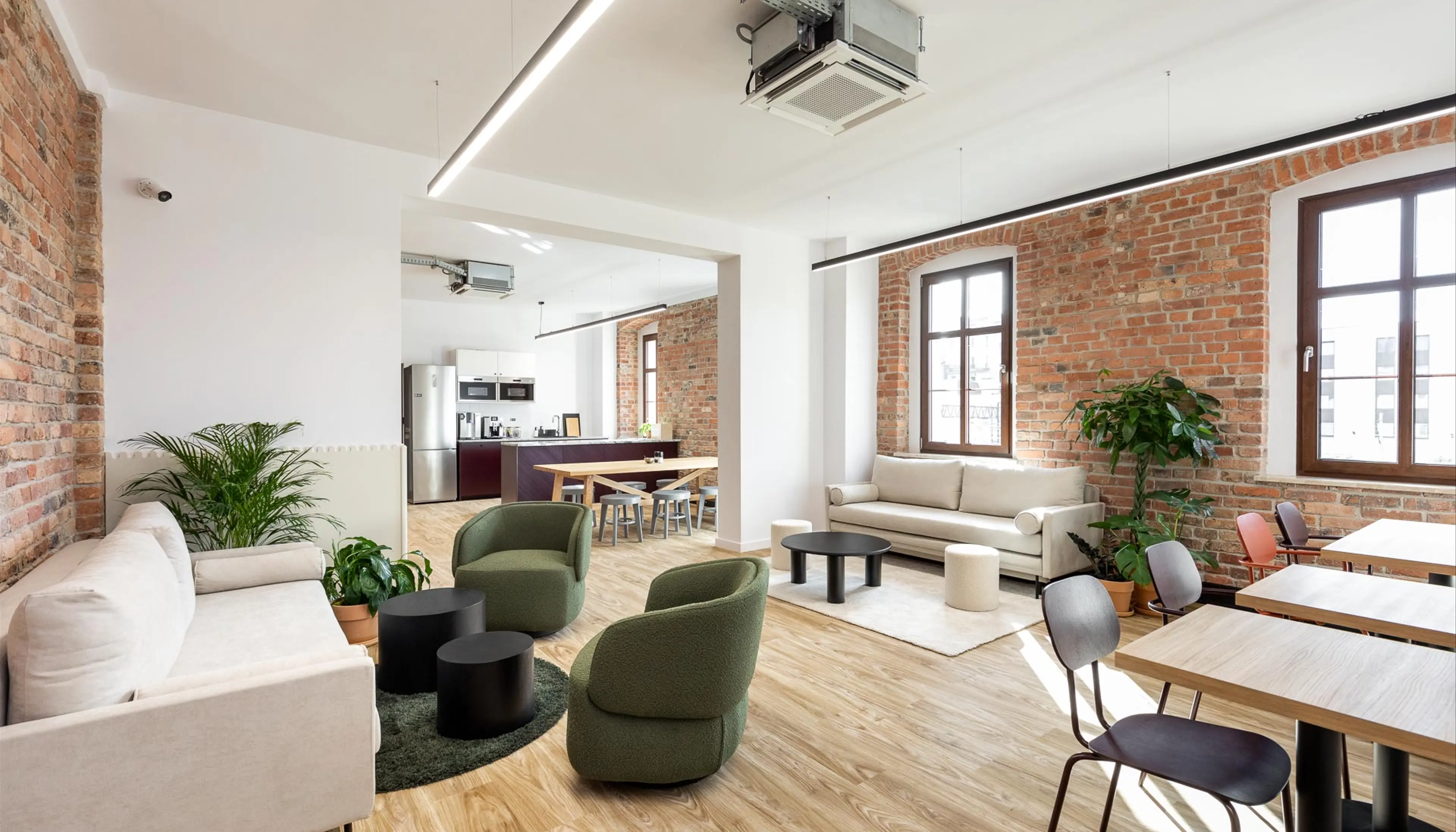 Cluster Stary Dworzec - Biura serwisowane, Dworcowa 8, Katowice, Śródmieście