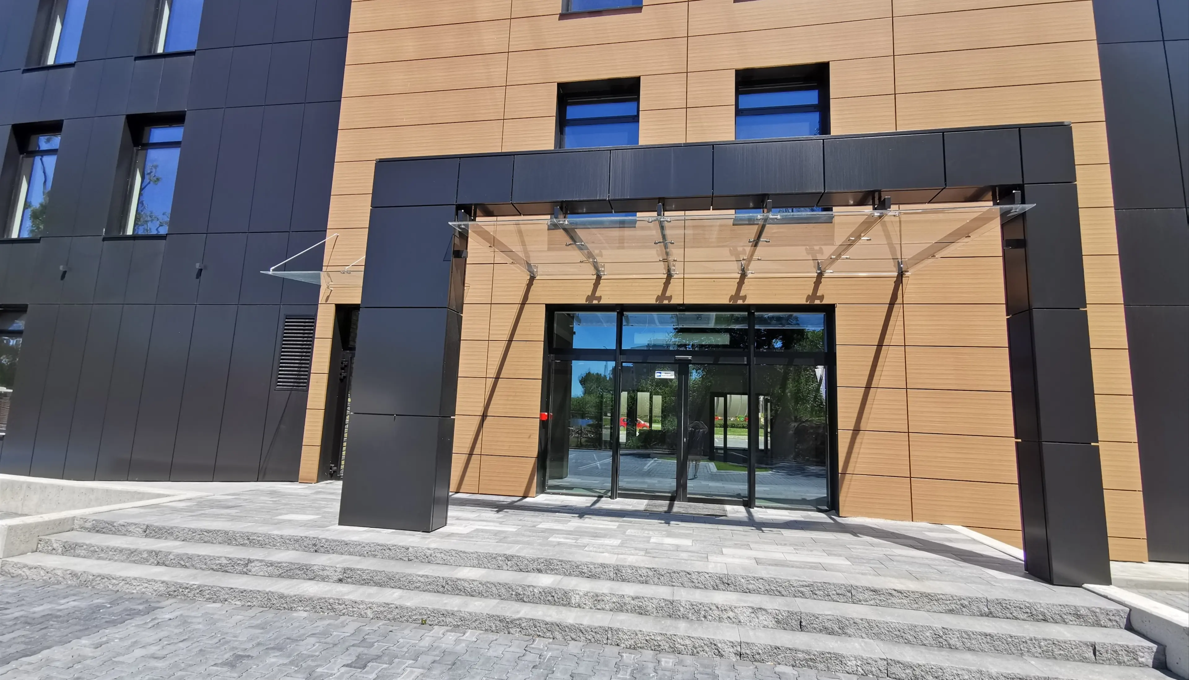 Biurowiec Czyżyny, Mieczysława Medweckiego 7, Krakow, Północny Wschód