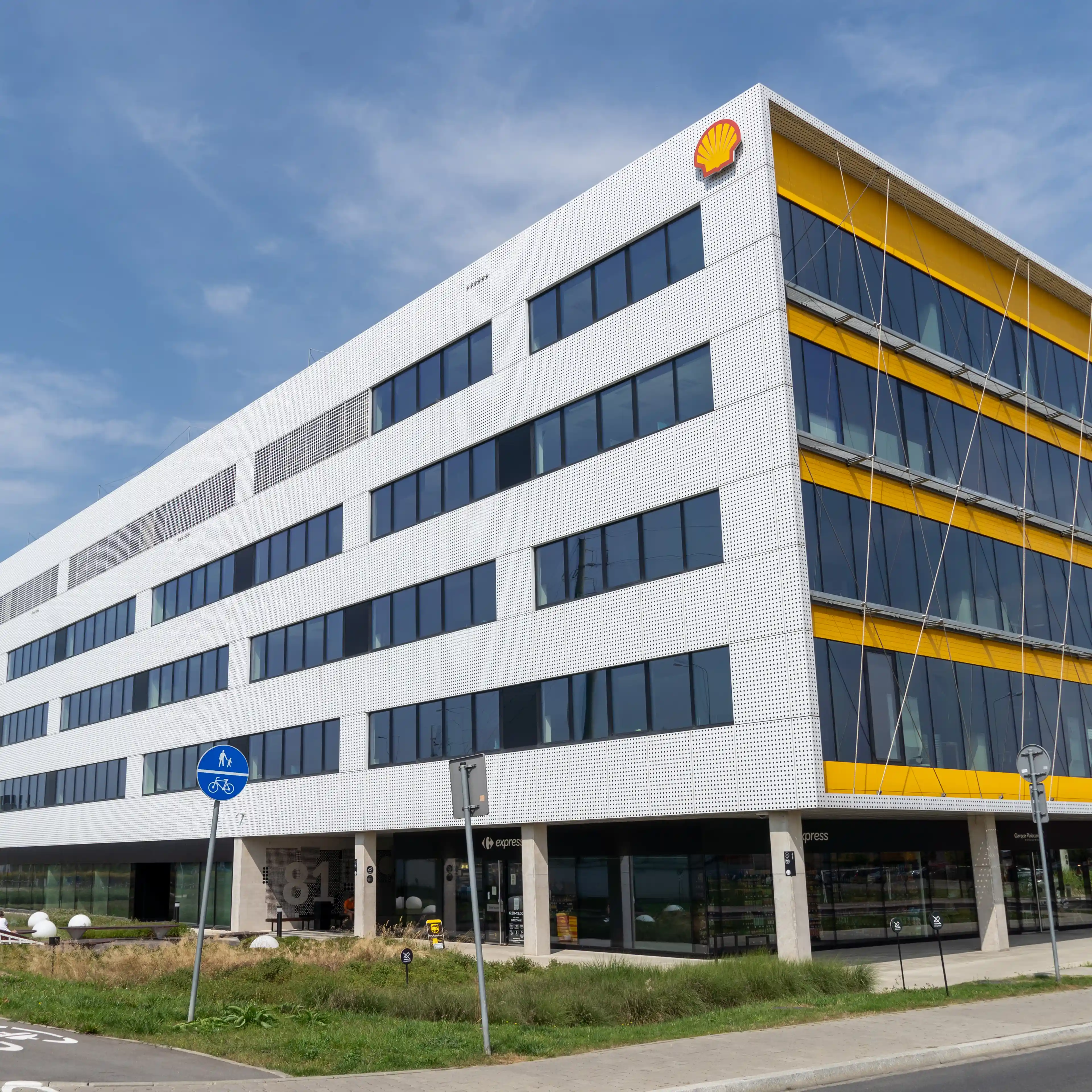 DOT Office A, Czerwone Maki, Kraków, Południe