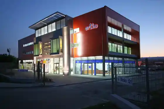 Biurowiec Artim, Oleska 121, Opole, Malinka