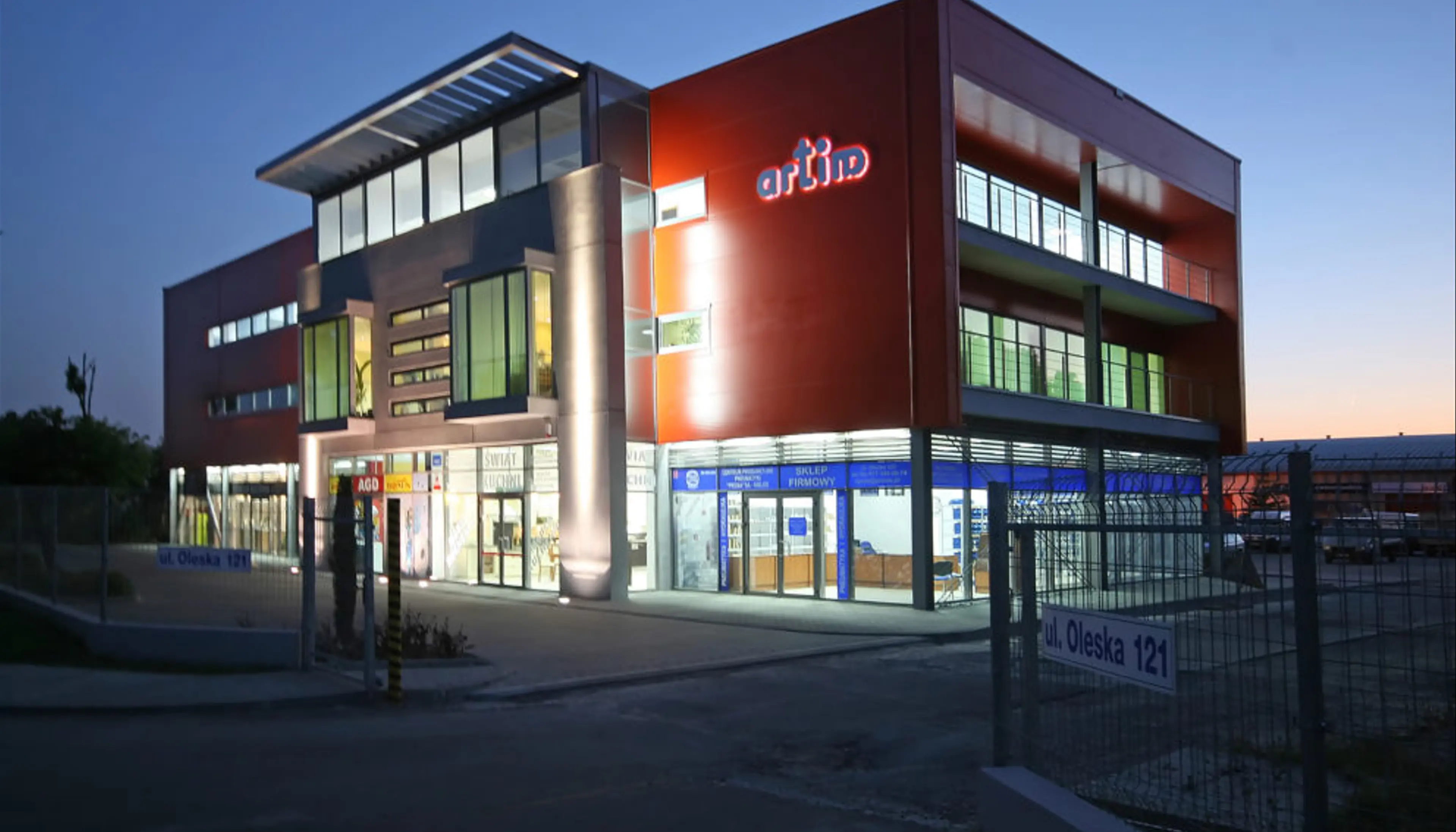 Biurowiec Artim, Oleska 121, Opole, Malinka