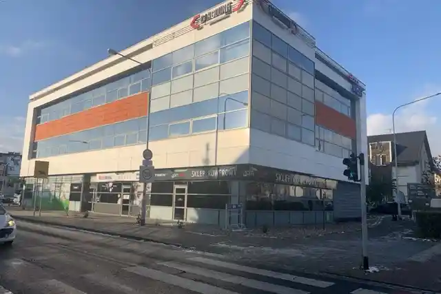 Szkocka 5, Szkocka 5, Wrocław, Fabryczna