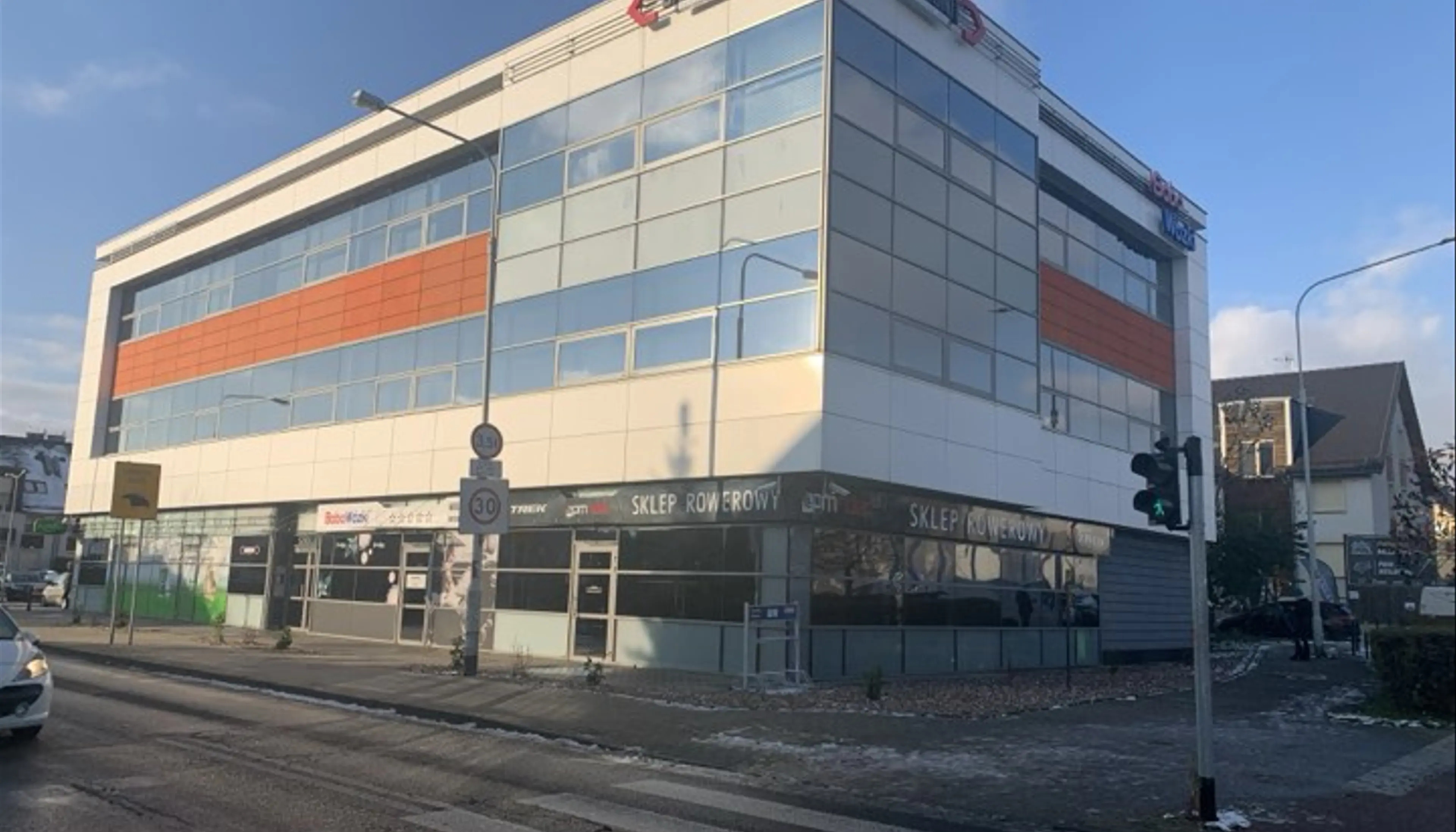 Szkocka 5, Szkocka 5, Wrocław, Fabryczna