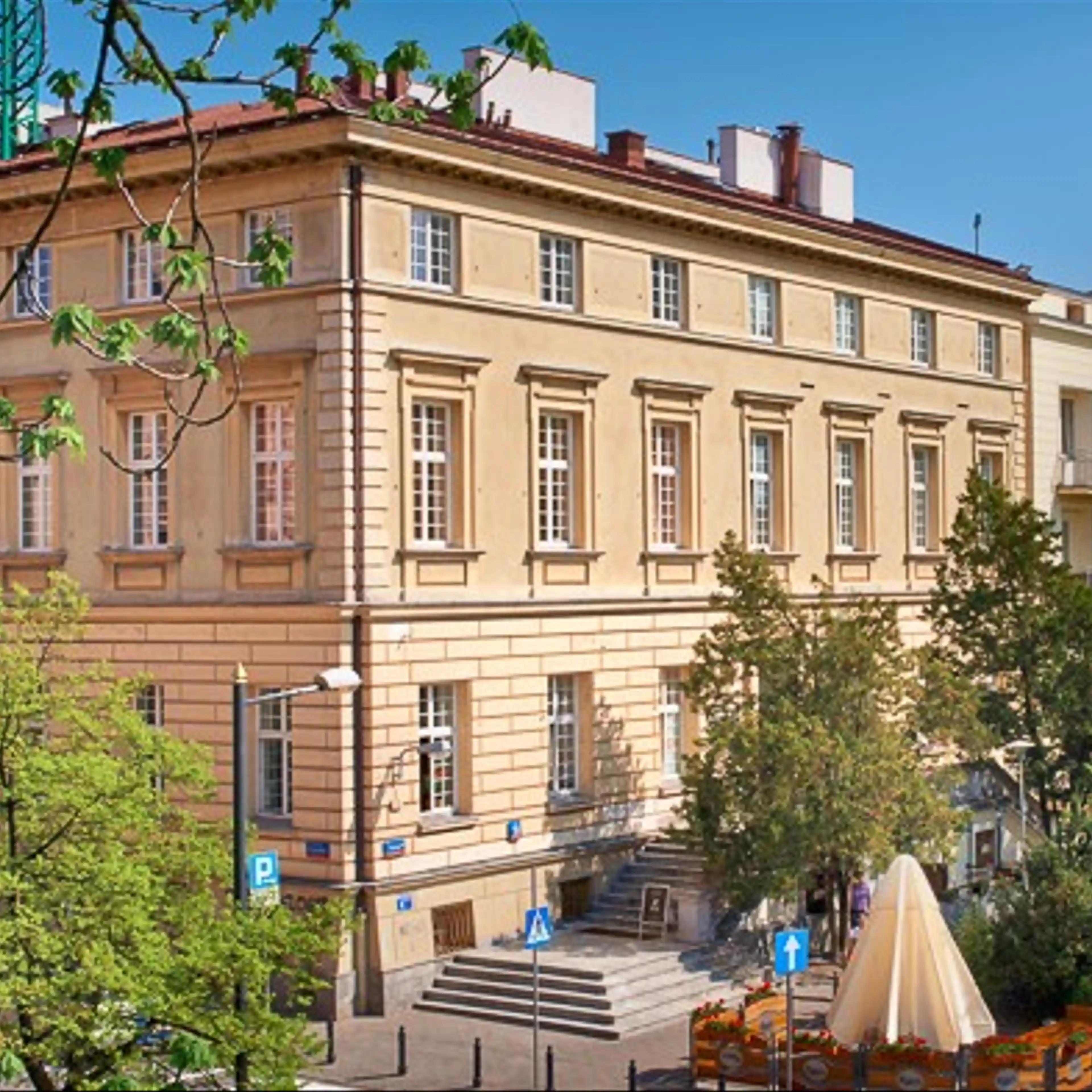 FOKSAL 10, Foksal 10, Warsaw, Centrum