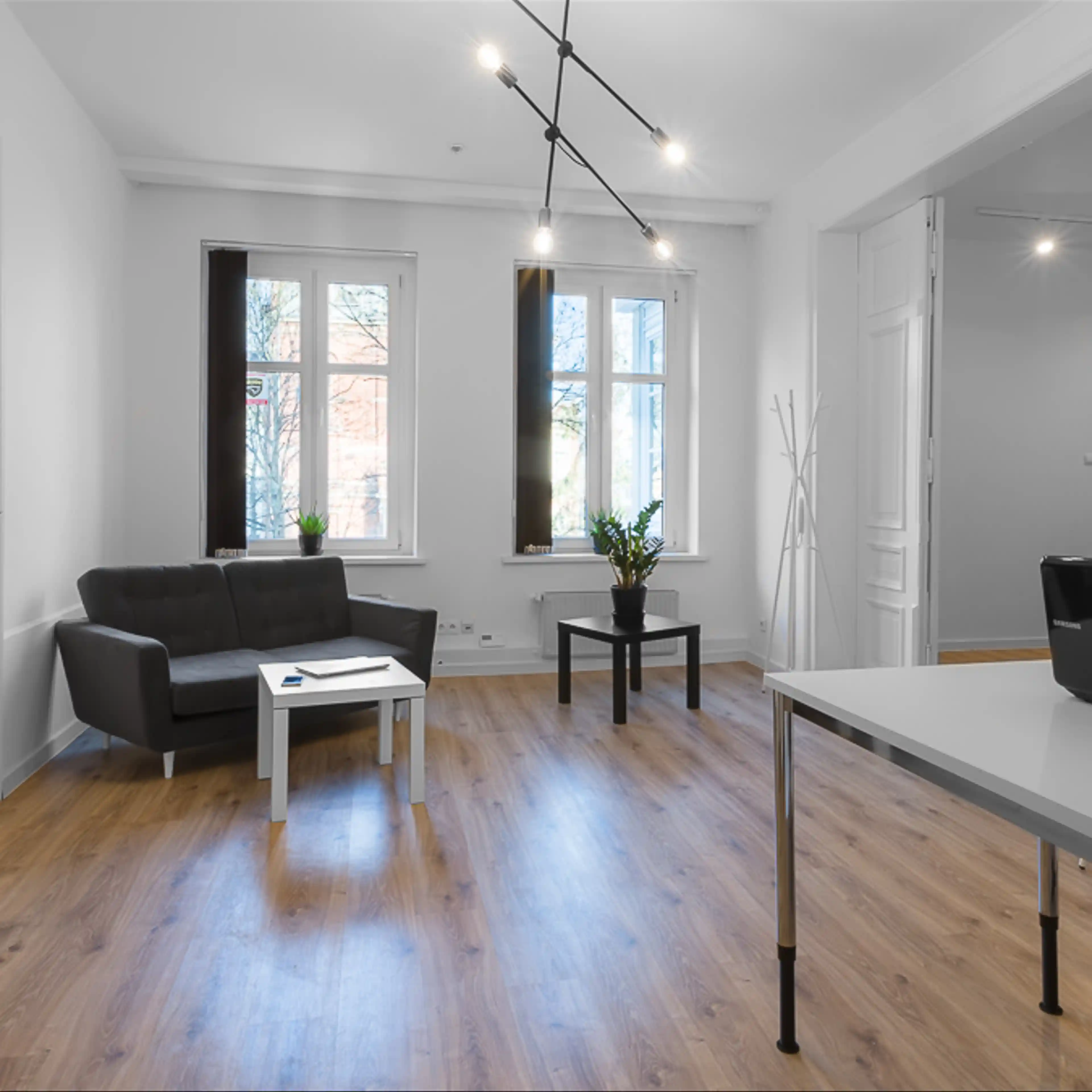 Jaśkowa Dolina 11A/1A - Biura serwisowane, Jaśkowa Dolina 11A, Gdańsk, Wrzeszcz