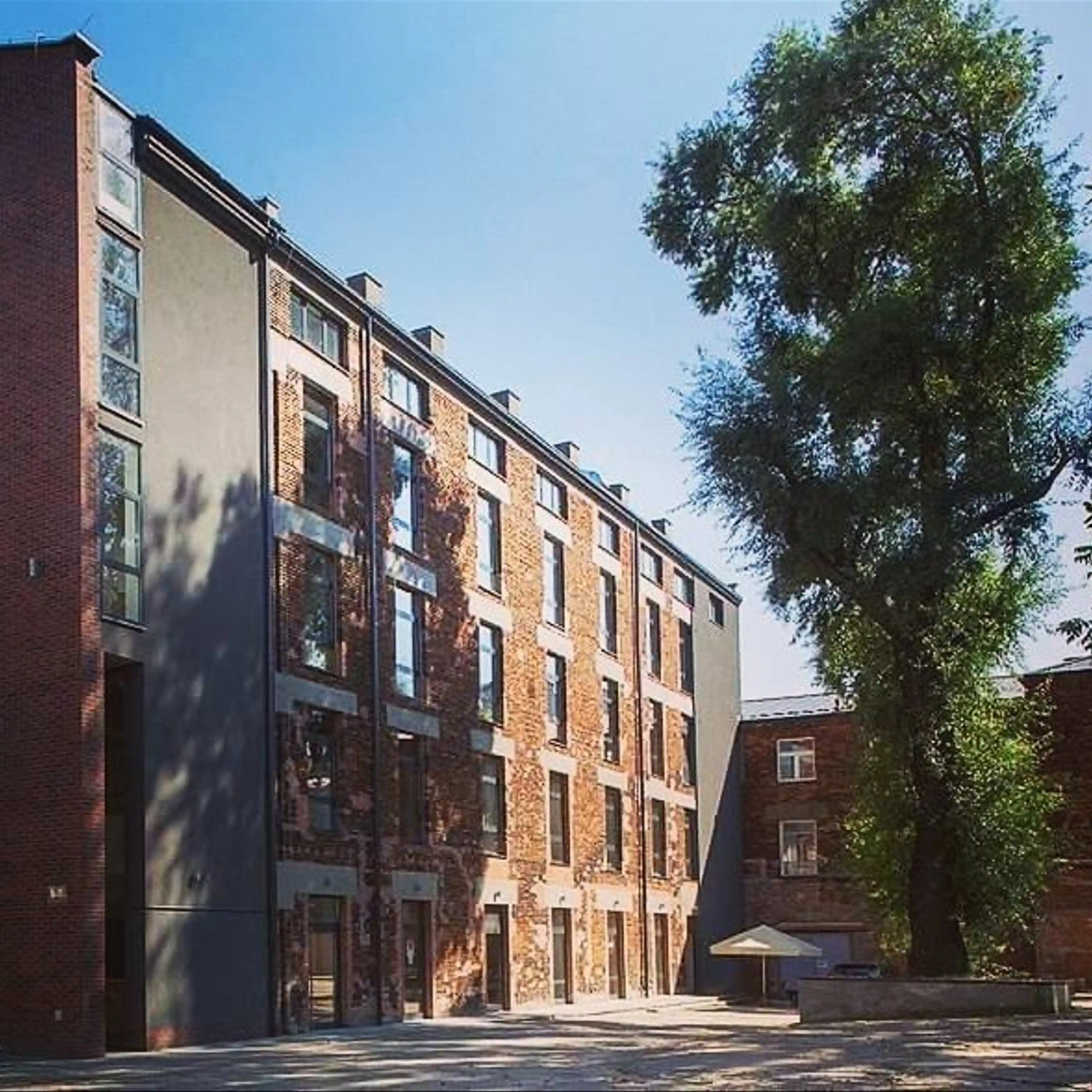 Krakusa 11, Krakusa 11, Krakow, Południe