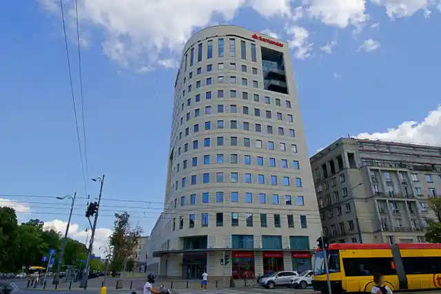 Centrum Królewska, Marszałkowska 142, Warsaw, Centrum