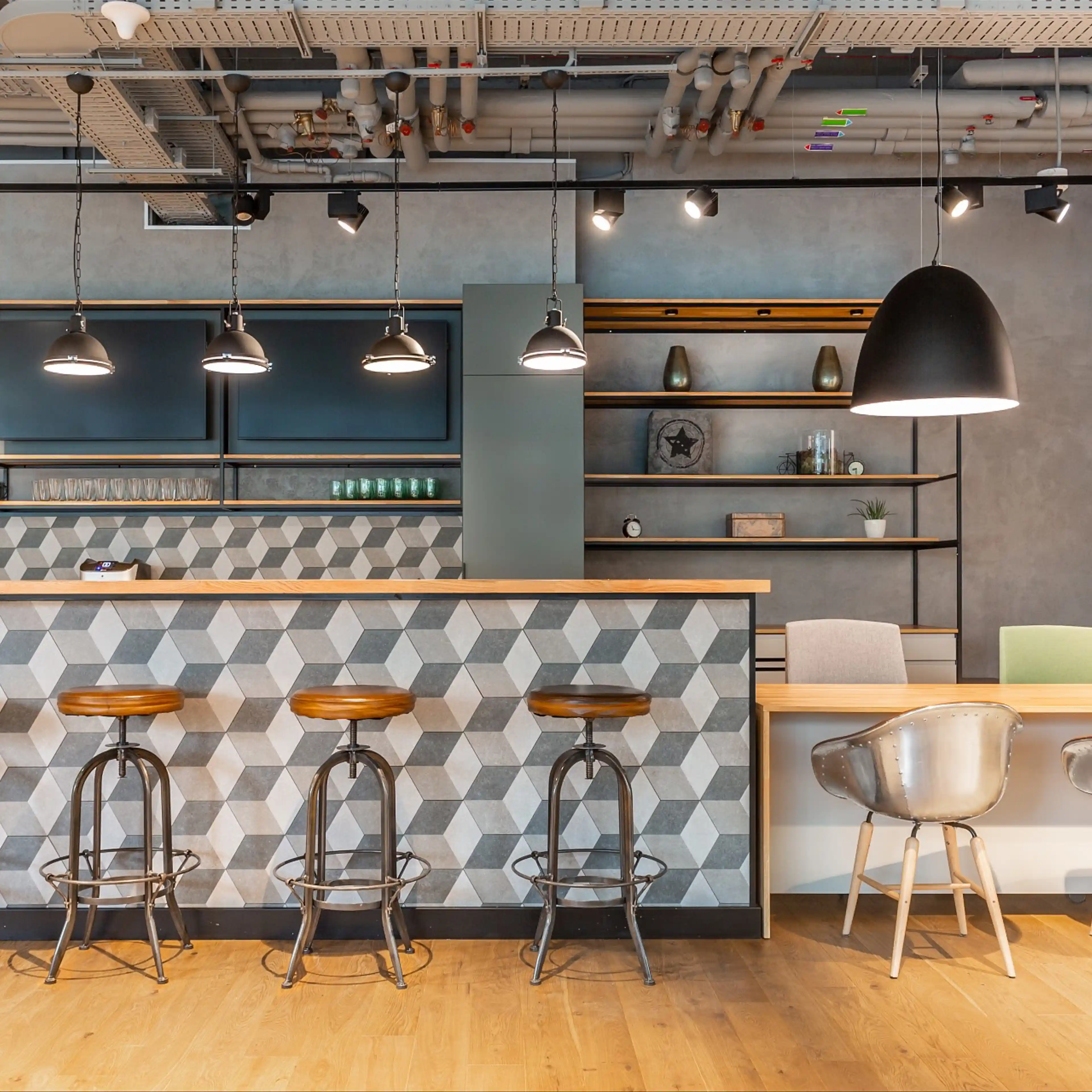 Maraton - Biura serwisowane, Królowej Jadwigi 43, Poznań, Wilda