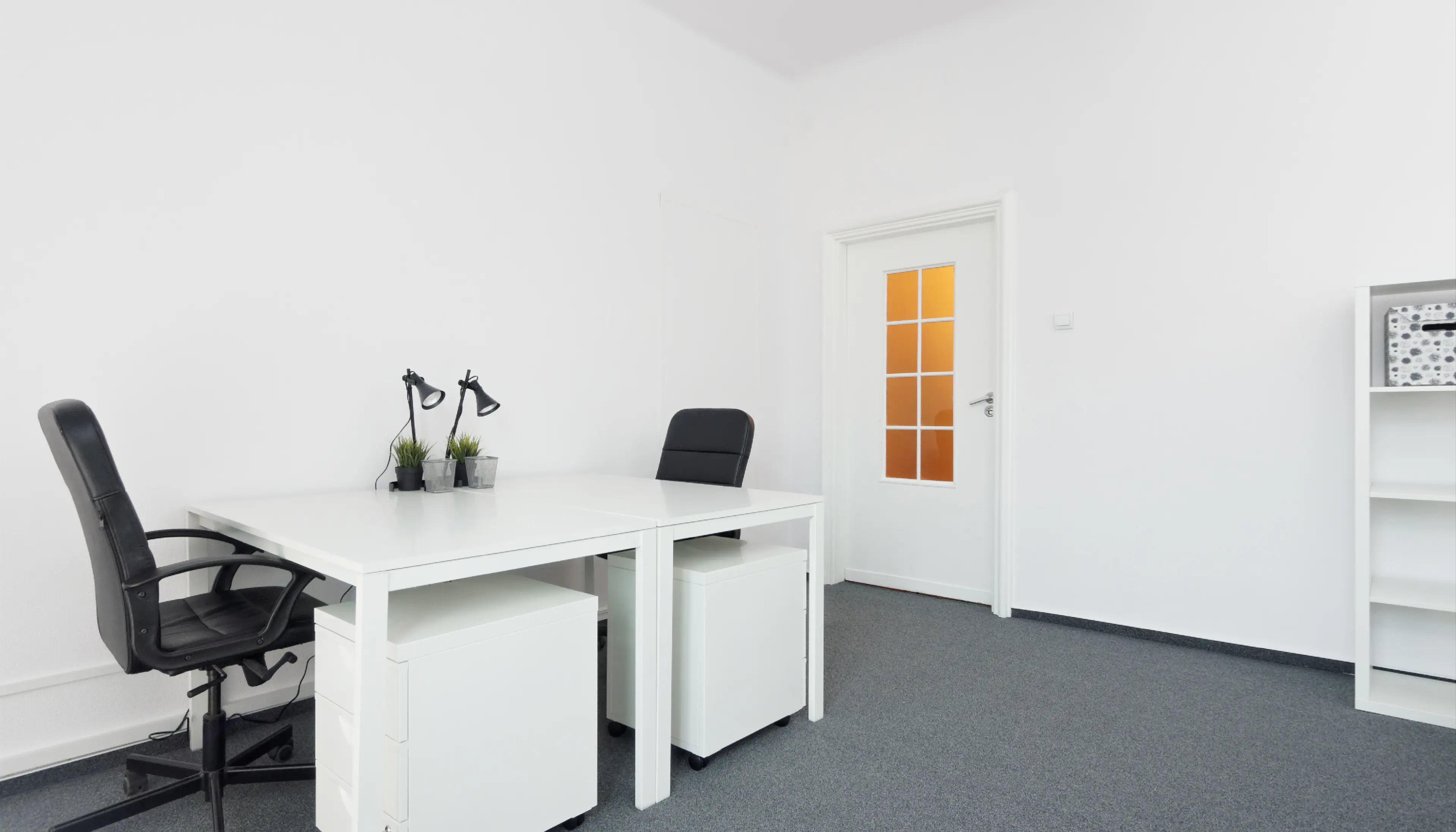 Centrum Żoliborz - Biura serwisowane, Inwalidów 10, Warsaw, Żoliborz