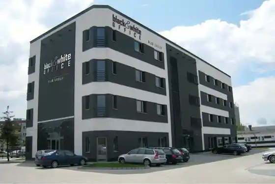 Black&White, Mokronoska 2, Wrocław, Fabryczna