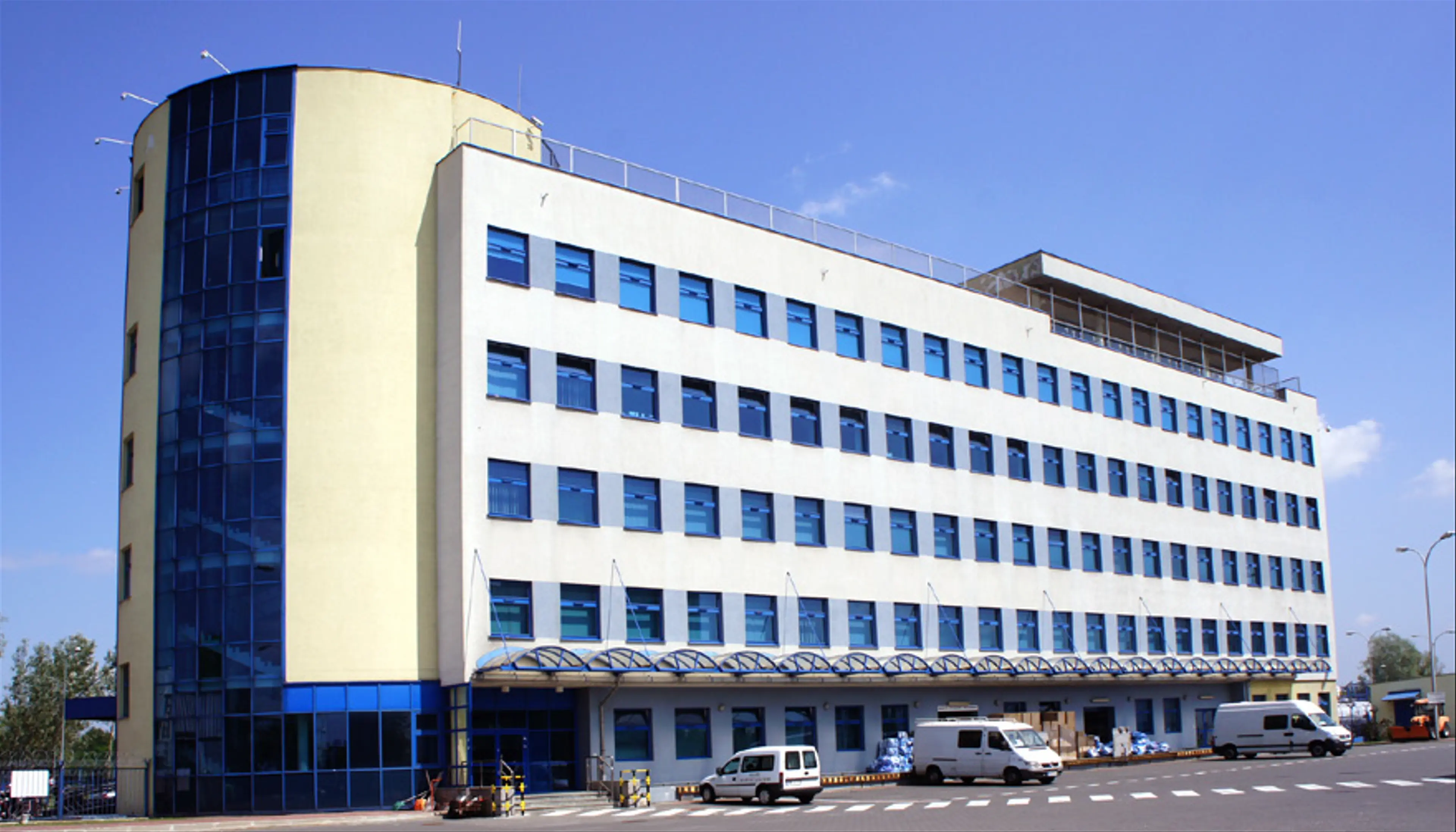 Gordona Bennetta, Jamesa Gordona Bennetta 2-2b, Warszawa, Ochota i Włochy