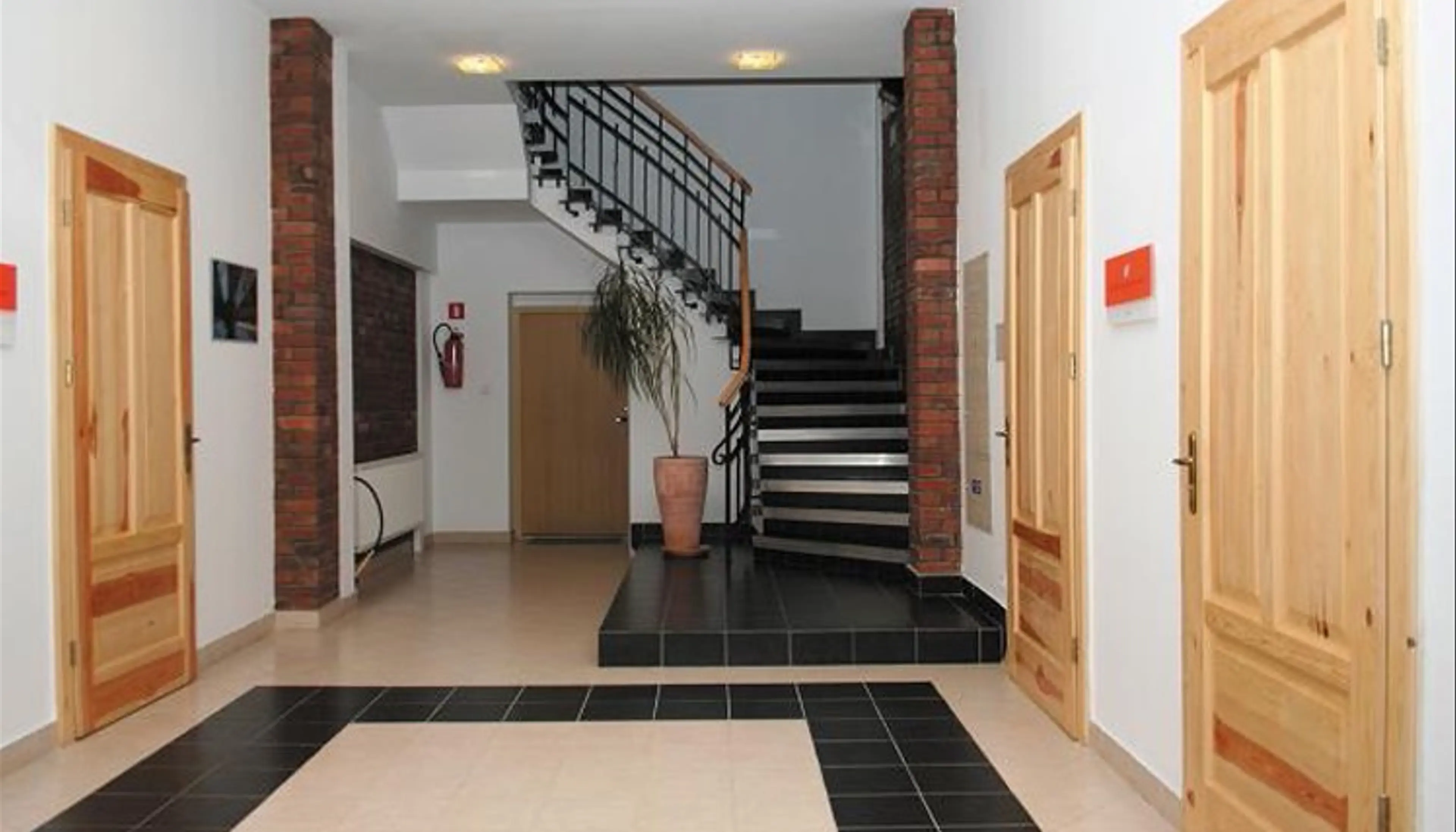 Centrum Biurowe Pod Lipami, Pod Lipami 5, Katowice