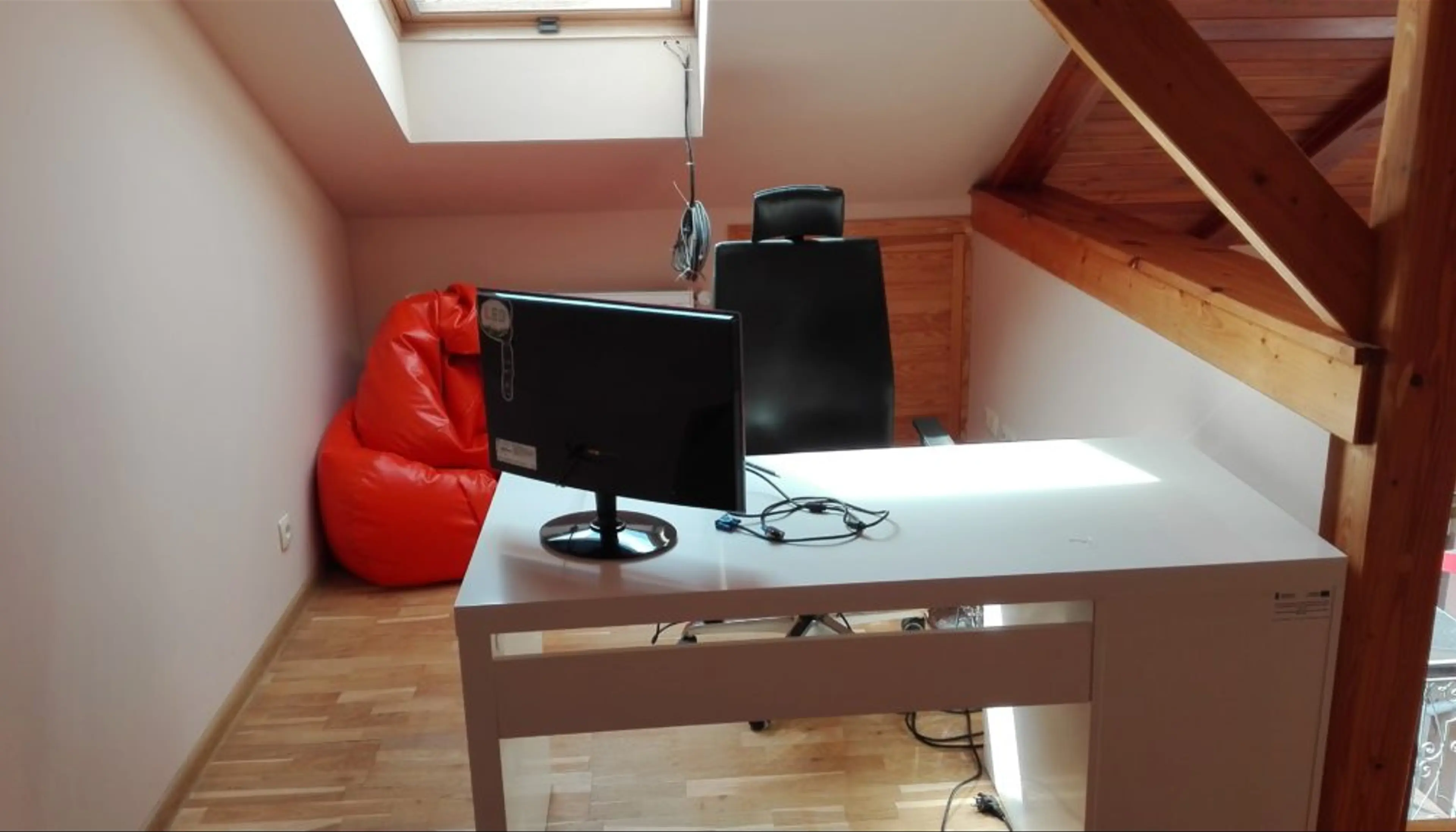 Pl. Matejki 10/6B - Biura serwisowane, Matejki 10/6B, Krakow, Śródmieście