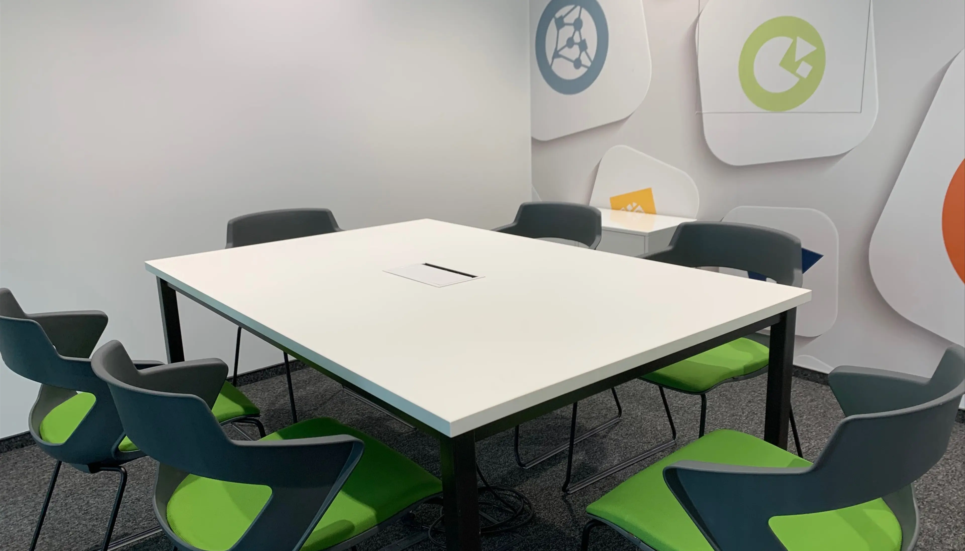 Silver Office Center - Biura serwisowane, Konstytucji 3 Maja 3, Wrocław, Krzyki