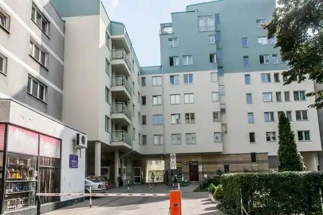 Sienna 93, Sienna 93, Warszawa, Wola