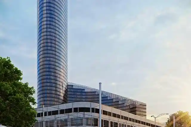 Sky Tower, Powstańców Śląskich 95, Wrocław, Stare Miasto