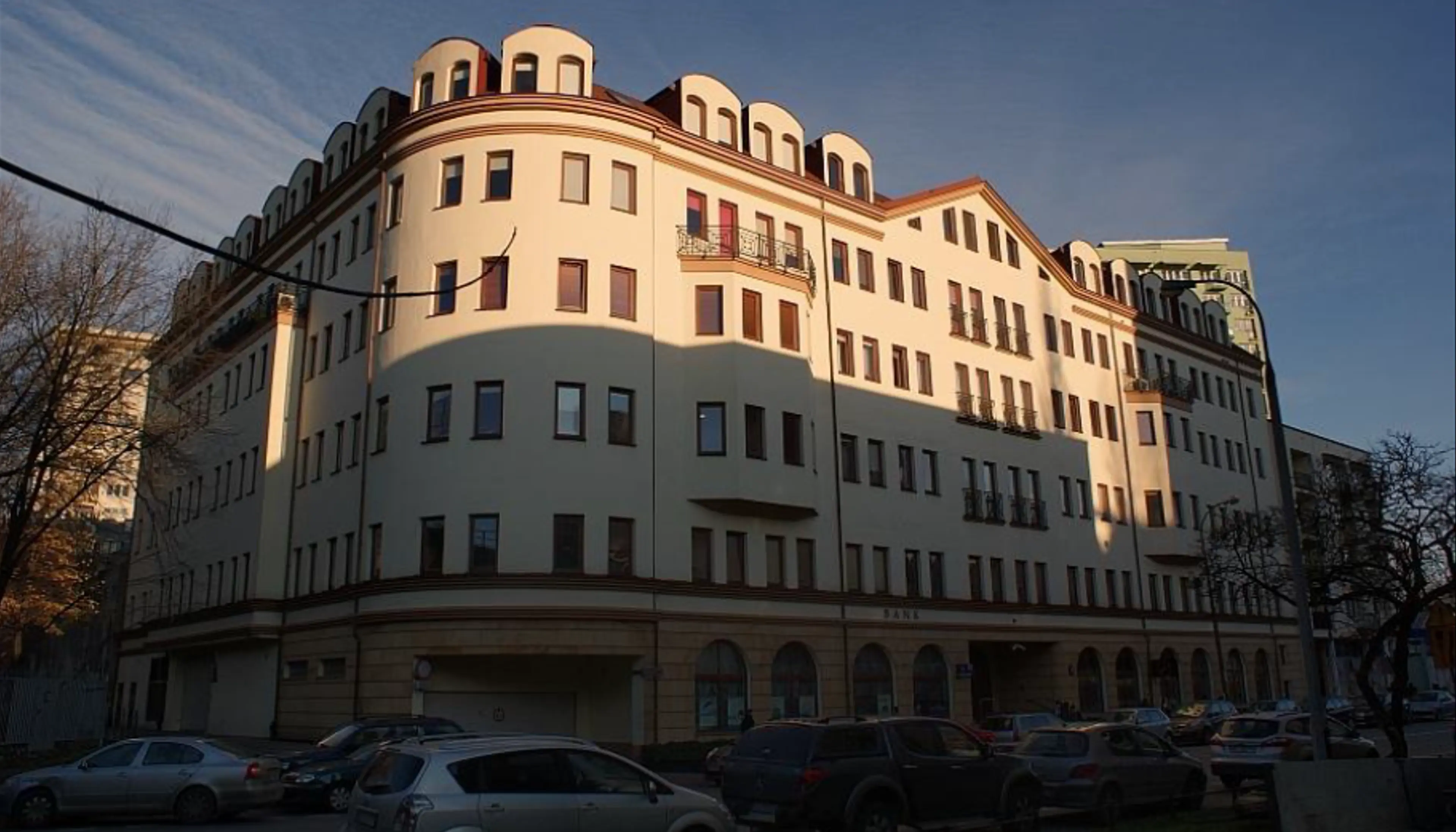 Solec 38, Solec 38, Warszawa, Centrum