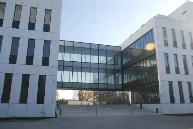 Taneczna Office Park A/B, Taneczna 18, Warsaw, Ursynów