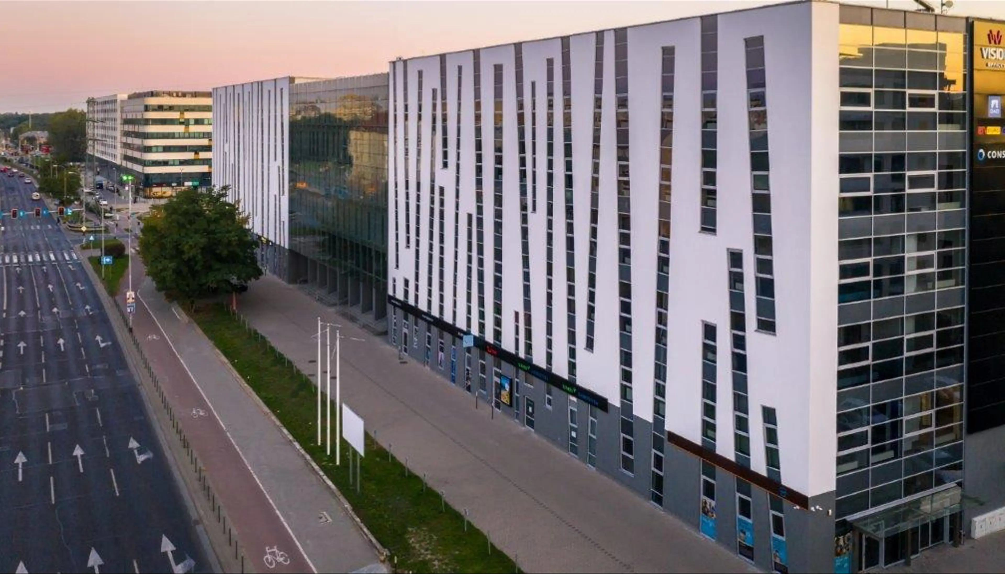 Vision Offices, Legnicka 55, Wrocław, Fabryczna