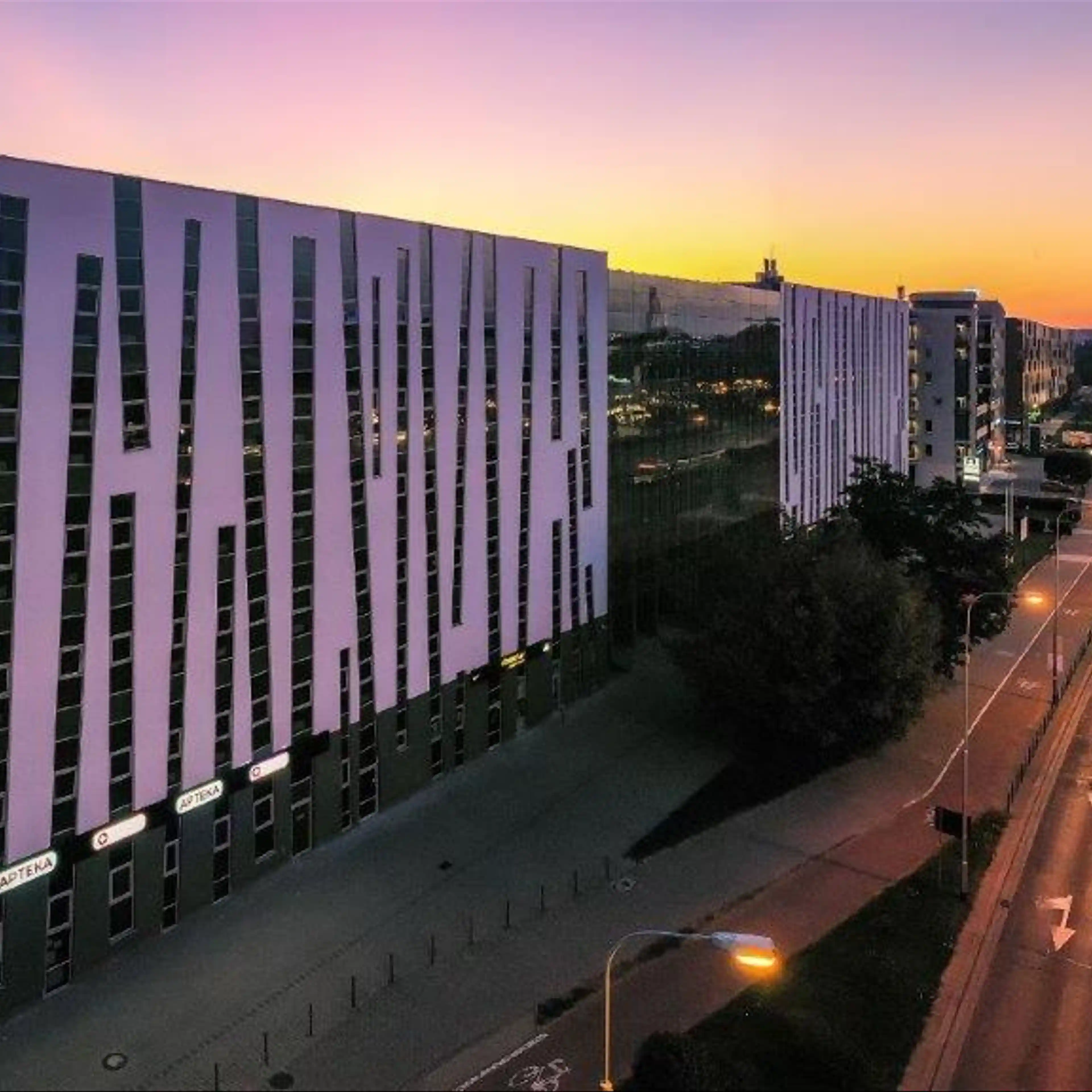 Vision Offices, Legnicka 55, Wrocław, Fabryczna