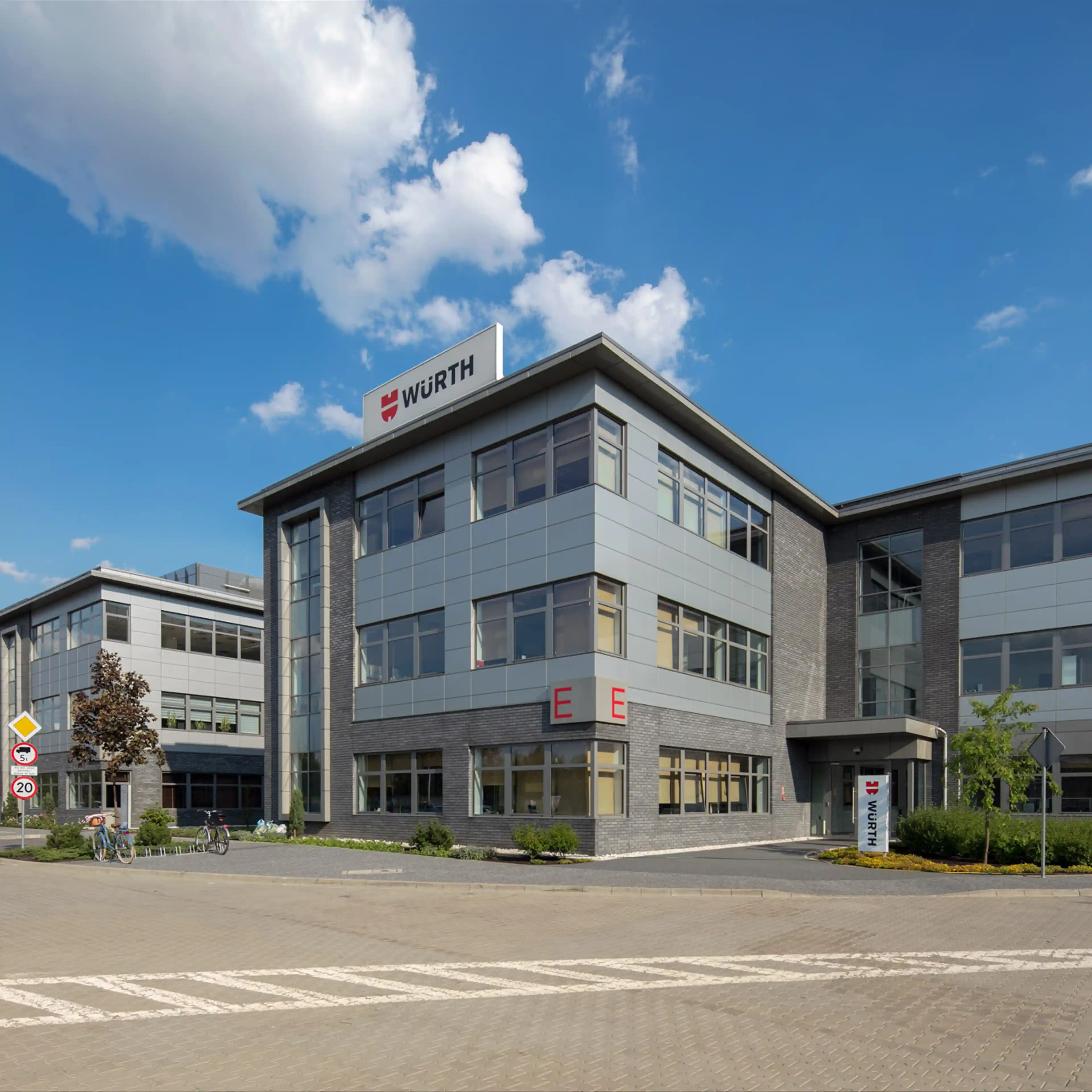 Diamond Business Park Ursus, Posag 7 Panien 1, Warsaw, Ochota i Włochy