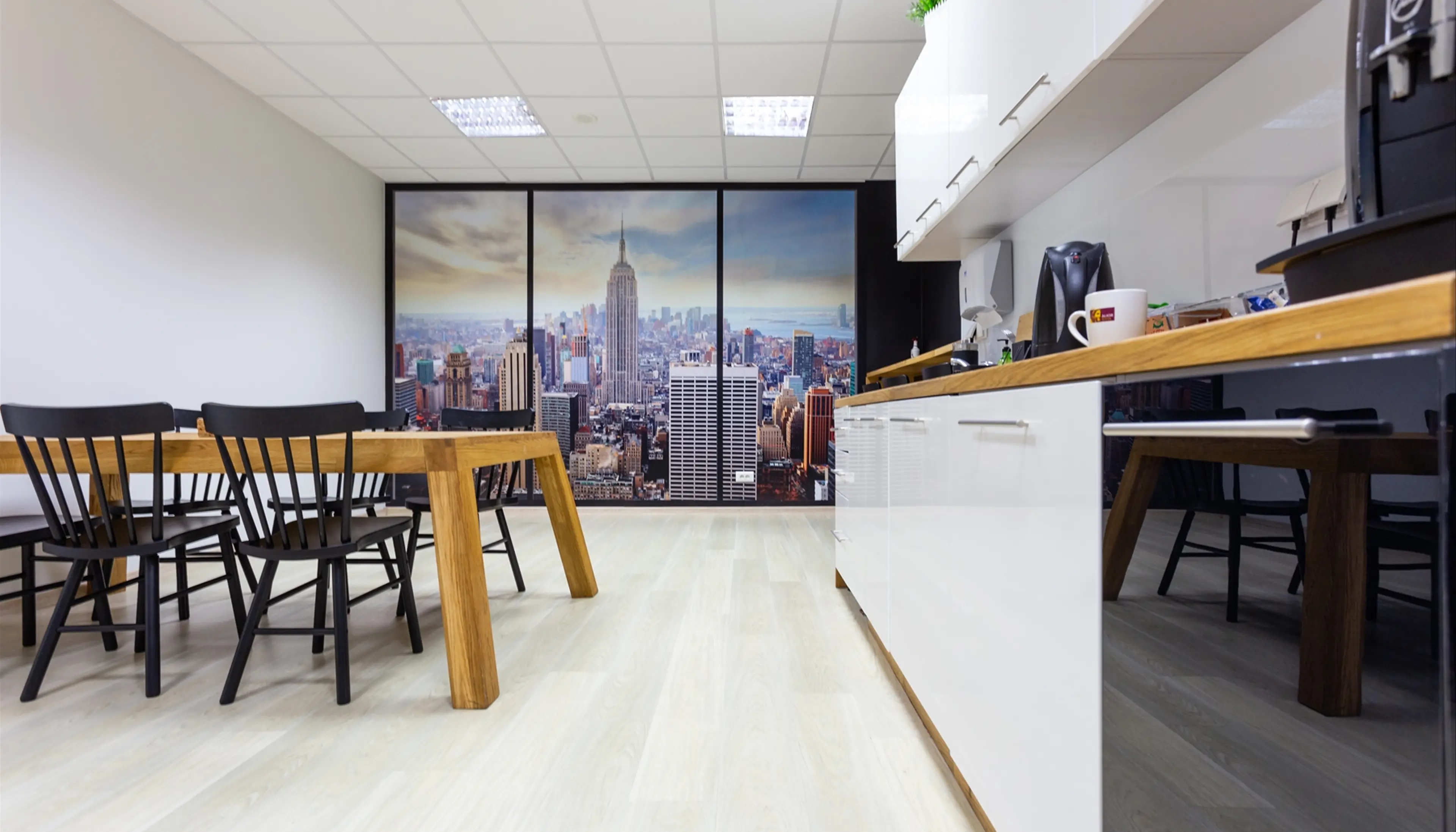 Adgar Renaissance Tower - Biura serwisowane, Skierniewicka 10A, Warsaw, Wola