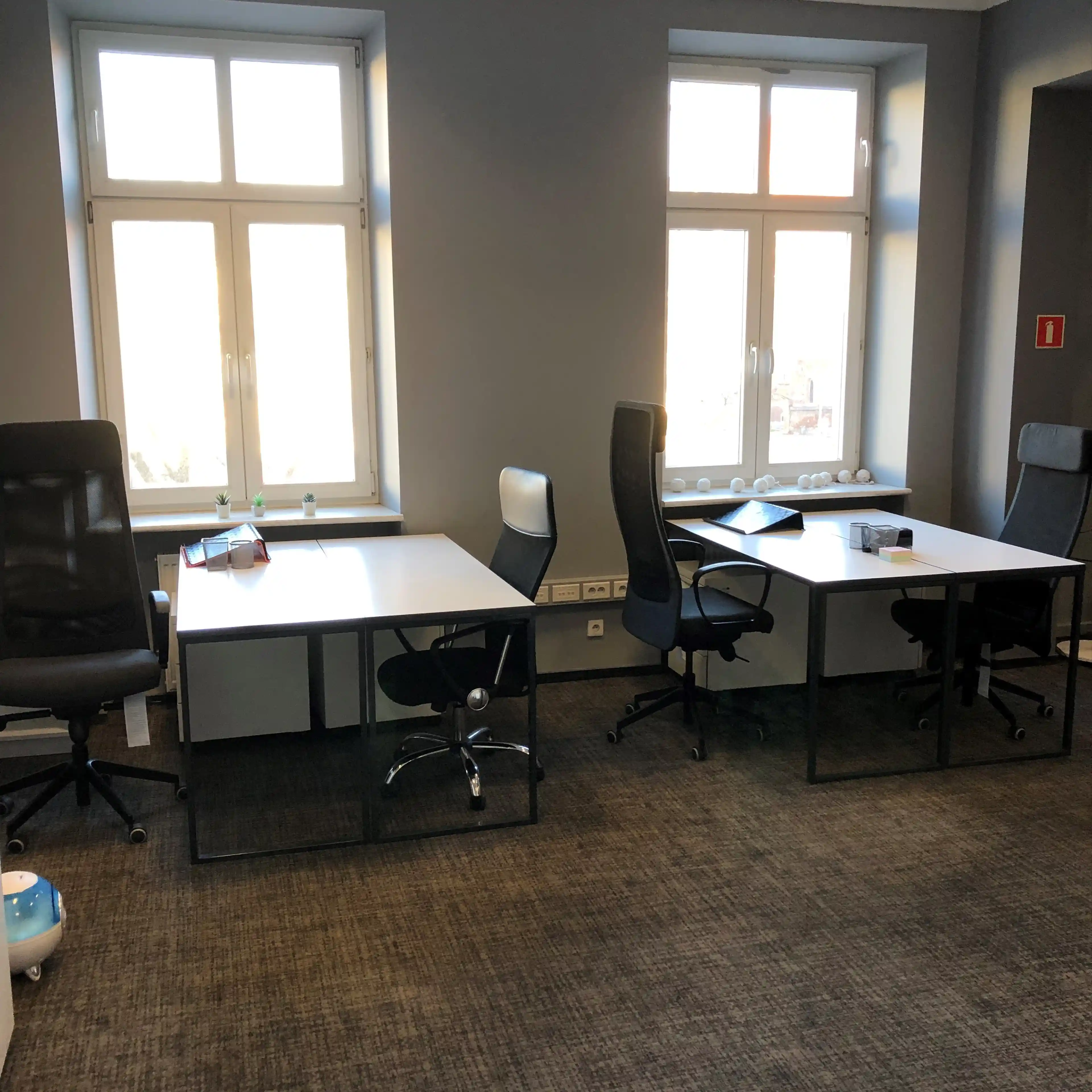 WOLNICA - Biura serwisowane, Plac Wolnica 13/19, Krakow, Północny Zachód