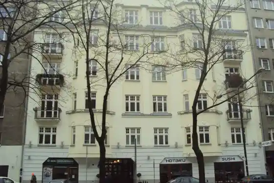 Wspólna 35, Wspólna 35, Warszawa, Centrum