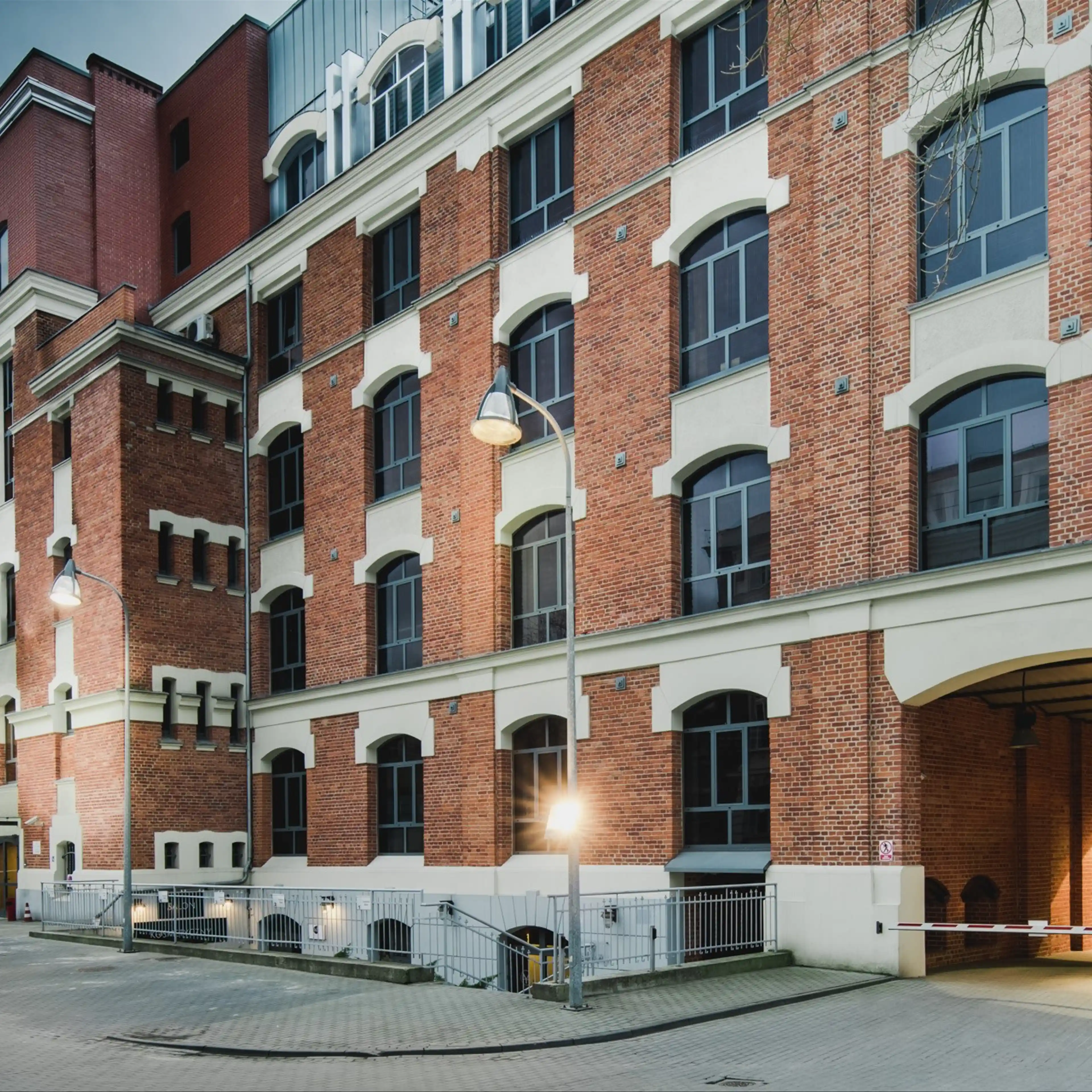 Centrum Biurowe Zenit, Sienkiewicza 82/84, Łódź, Śródmieście