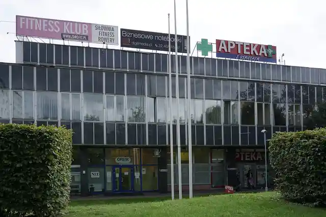 Centrum Biurowe Ostrobramska 101, Ostrobramska 101, Warszawa, Praga