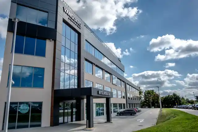 Vanguard Etap II, Myśliwska 14, Białystok, Dojlidy