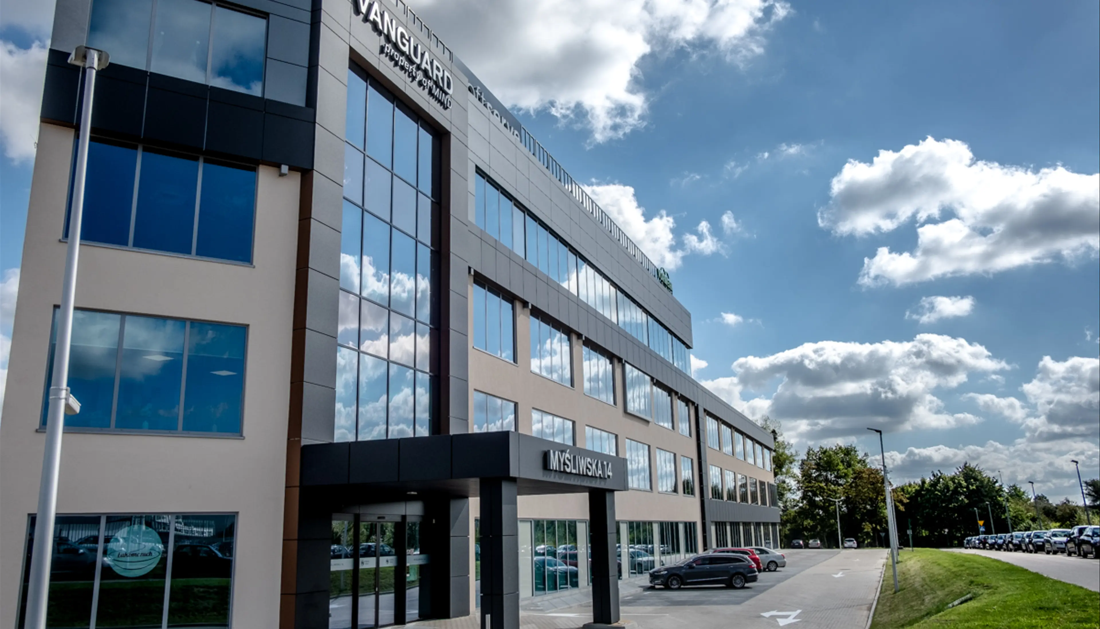 Vanguard Etap II, Myśliwska 14, Białystok, Dojlidy