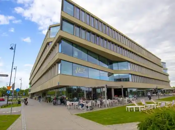 Nowi najemcy warszawskiego Royal Wilanów