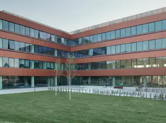 The phenomenon of the Porto Office complex